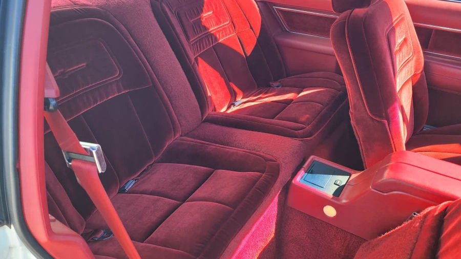 1983 Ford Thunderbird 9th Gen - Image 16 of 27