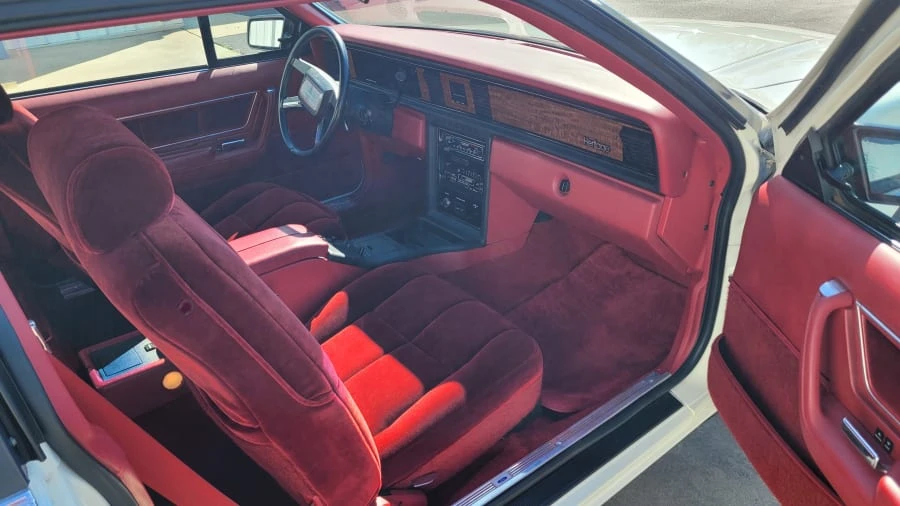 1983 Ford Thunderbird 9th Gen - Image 18 of 27