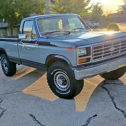 1983 Ford F-250 6.9 Diesel Standard