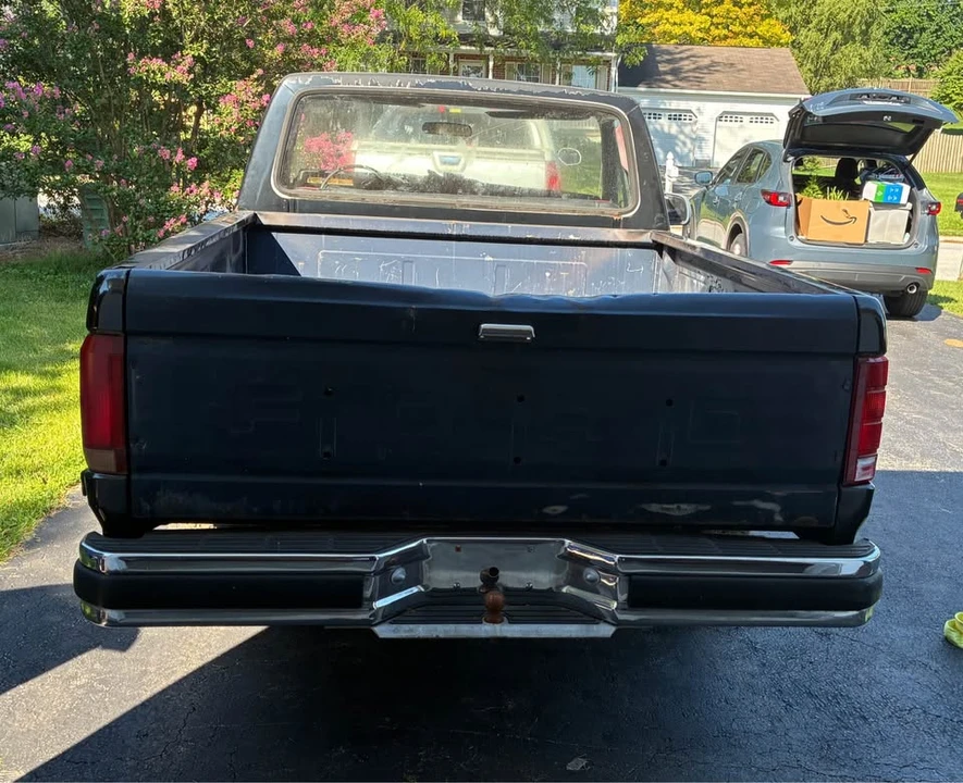1983 Ford F-Series 7th Gen - Image 9 of 9