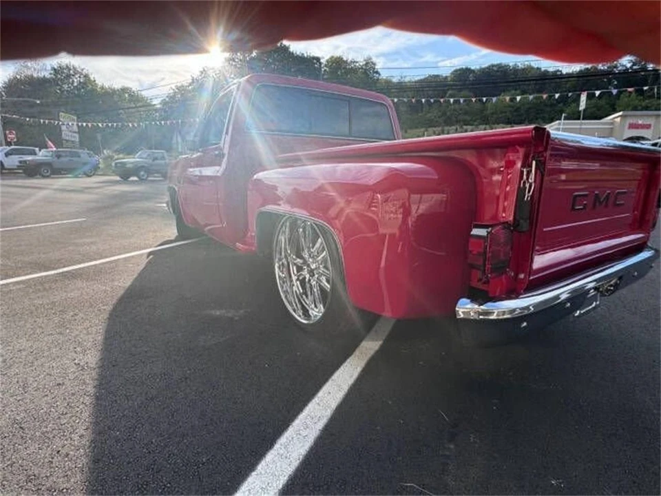 1983 GMC C/K 3rd Gen - Image 3 of 30