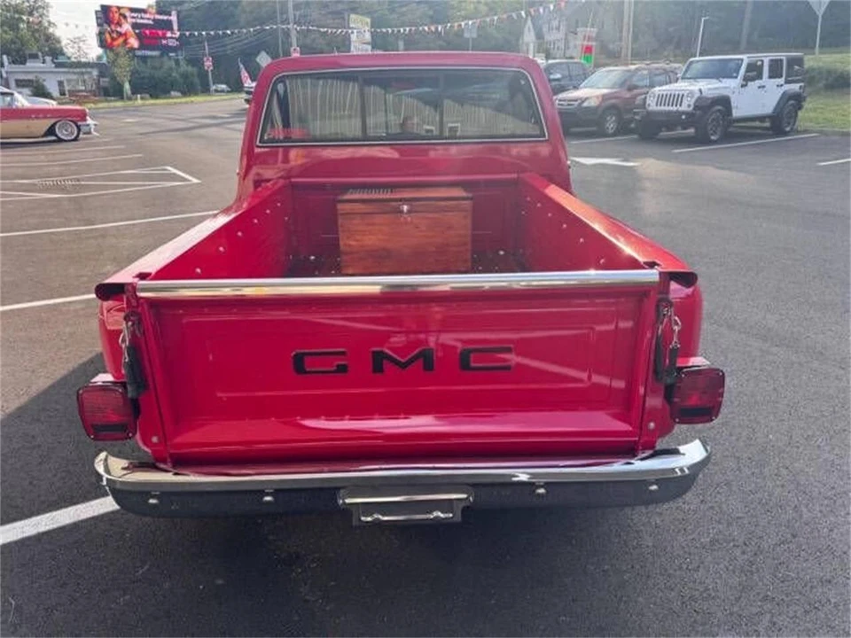 1983 GMC C/K 3rd Gen - Image 5 of 30