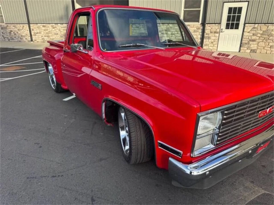 1983 GMC C/K 3rd Gen - Image 11 of 30