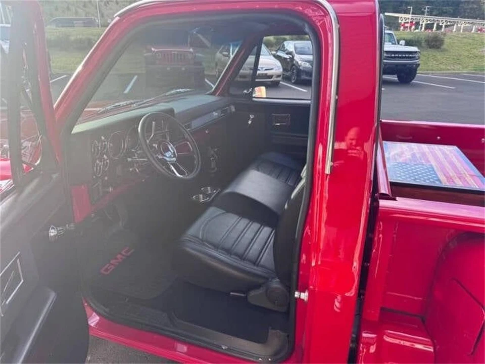1983 GMC C/K 3rd Gen - Image 14 of 30
