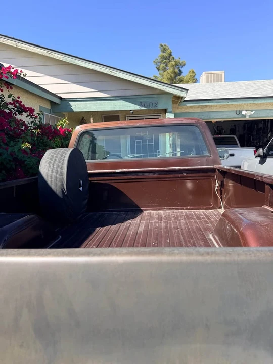 1983 GMC C/K 3rd Gen - Image 2 of 19