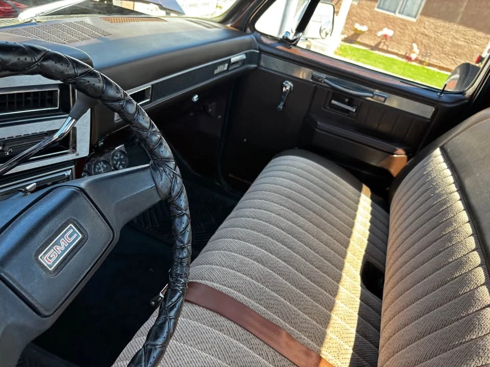 1983 GMC C/K 3rd Gen - Image 16 of 19