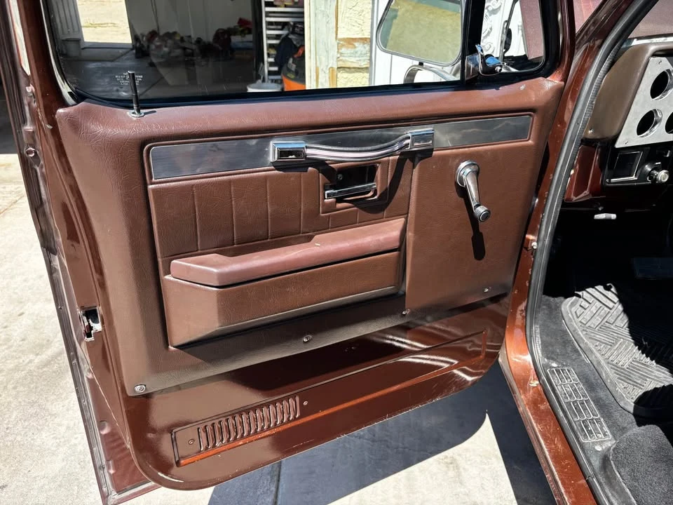 1983 GMC C/K 3rd Gen - Image 14 of 19