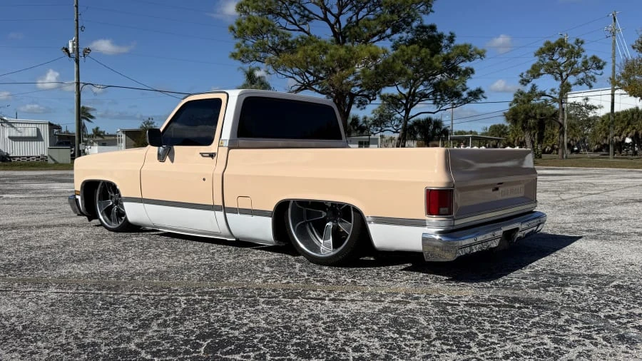 1983 GMC C/K 3rd Gen - Image 3 of 5