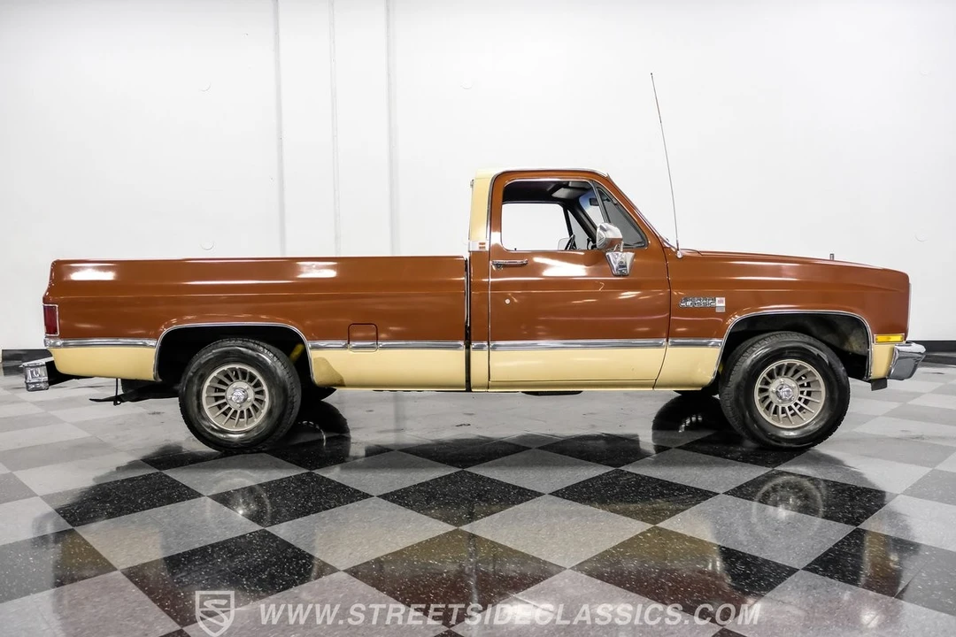 1983 GMC C/K 3rd Gen - Image 13 of 21