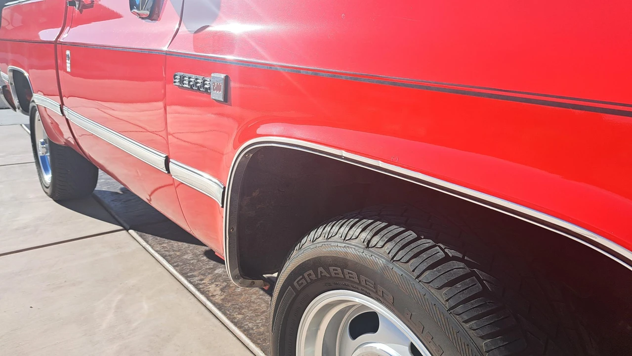 1983 GMC C/K 3rd Gen - Image 18 of 31