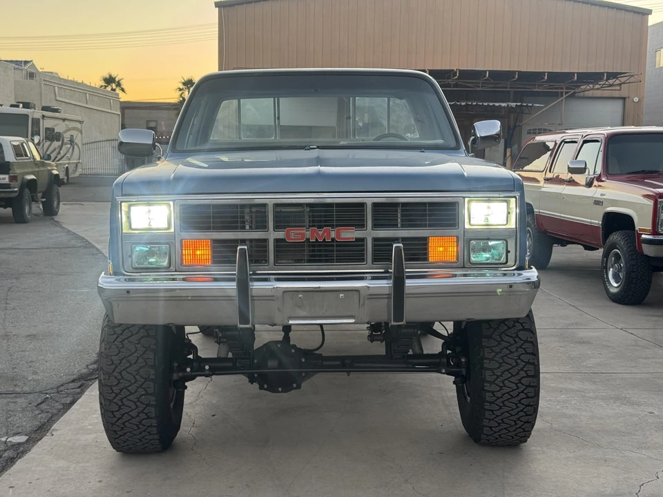 1983 GMC C/K 3rd Gen - Image 4 of 31