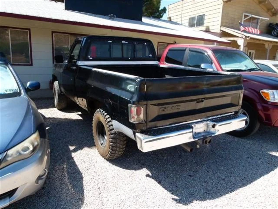 1983 GMC C/K 3rd Gen - Image 9 of 13