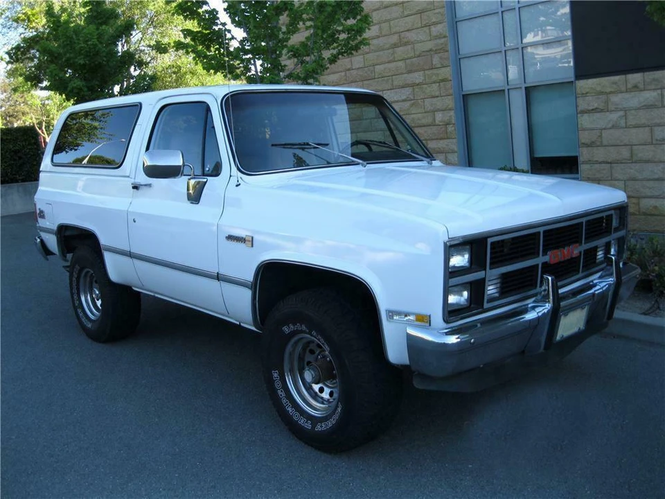 1983 GMC Jimmy 2nd Gen - Image 2 of 4