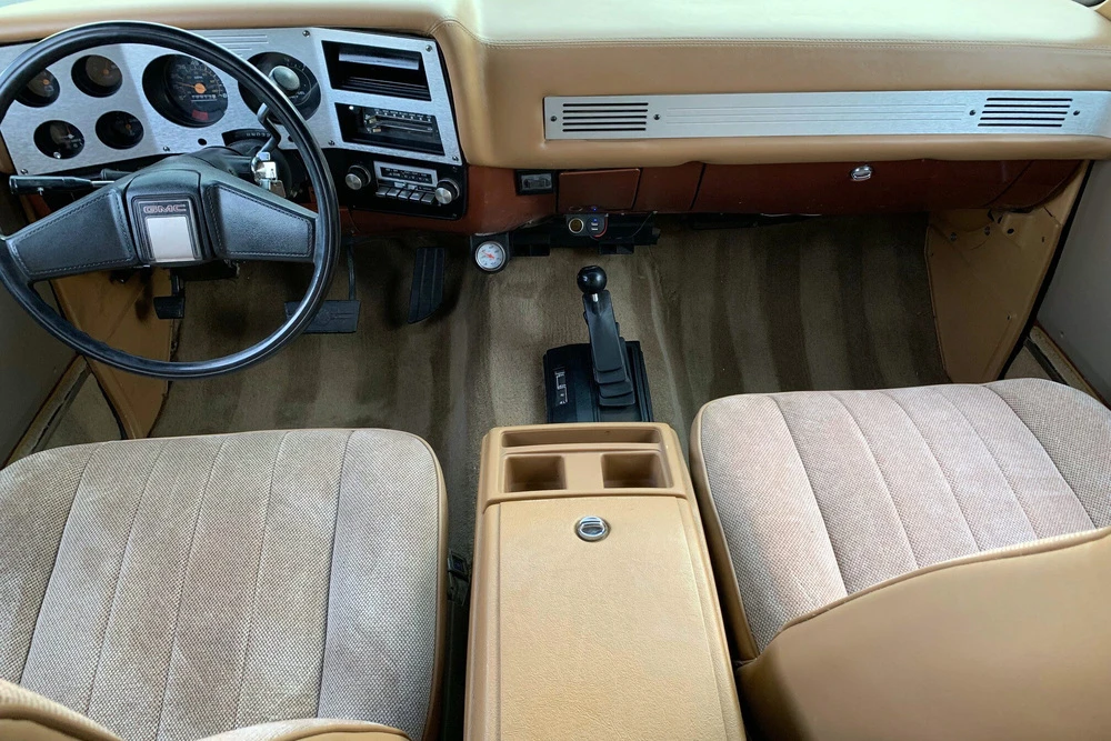 1983 GMC Jimmy 2nd Gen - Image 3 of 6