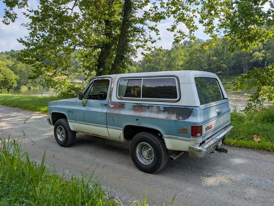 1983 GMC Jimmy 2nd Gen - Image 11 of 17