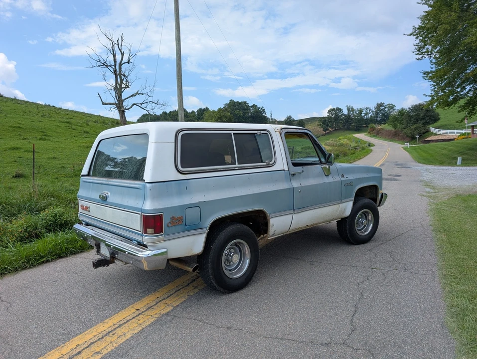 1983 GMC Jimmy 2nd Gen - Image 3 of 17