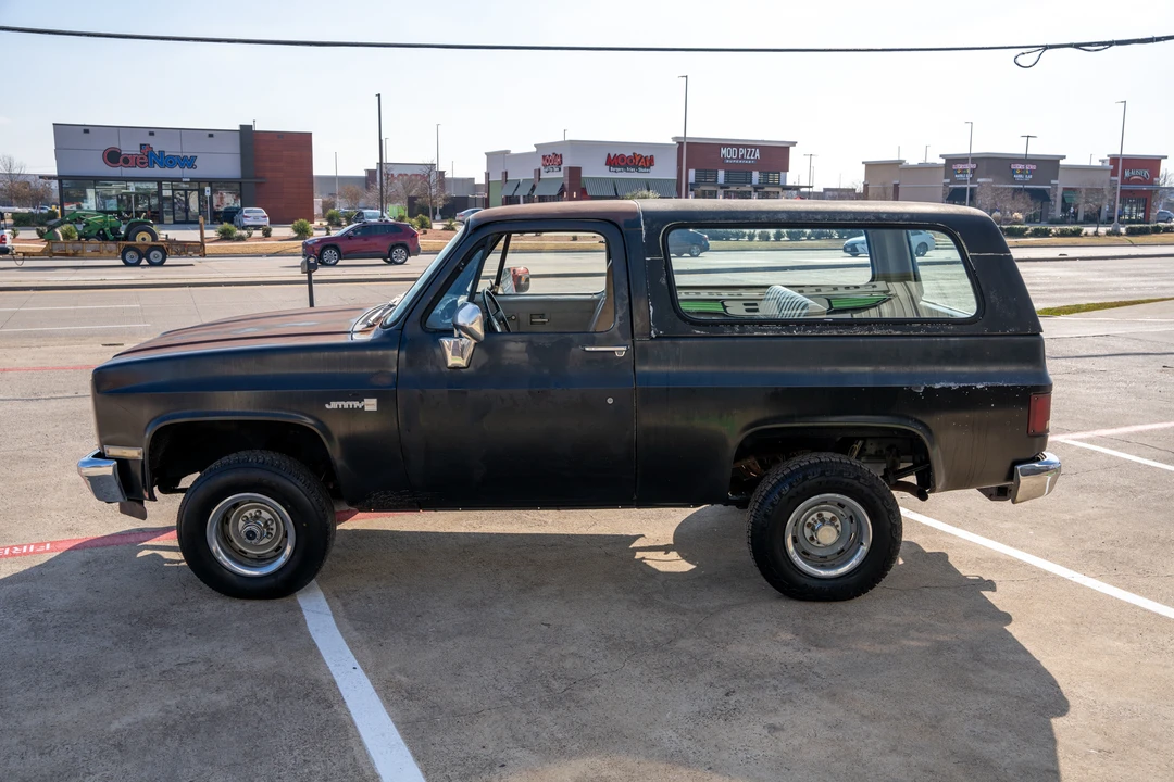 1983 GMC Jimmy 2nd Gen - Image 7 of 31