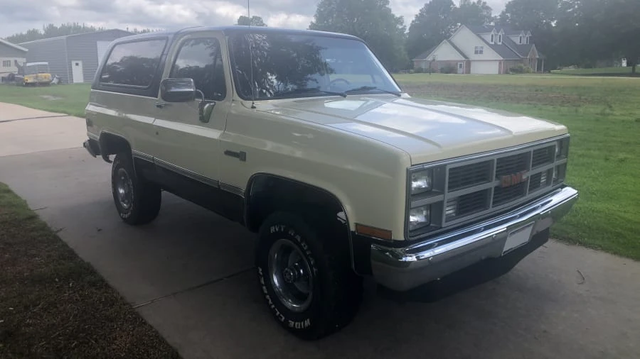 1983 GMC Jimmy 2nd Gen - Image 2 of 13