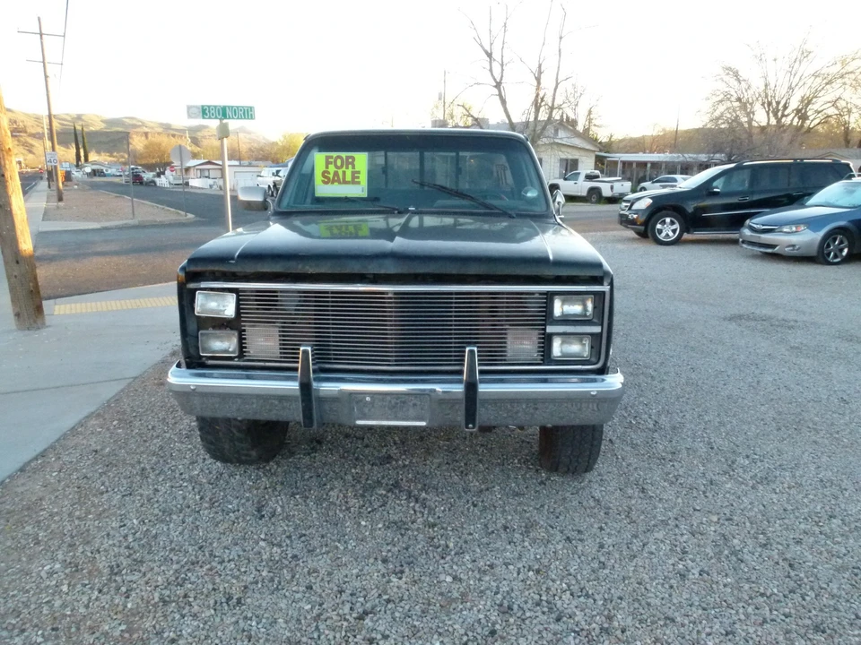 1983 GMC C/K 3rd Gen - Image 2 of 9