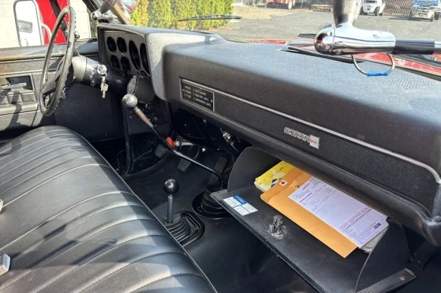 1983 GMC C/K 3rd Gen - Image 6 of 8