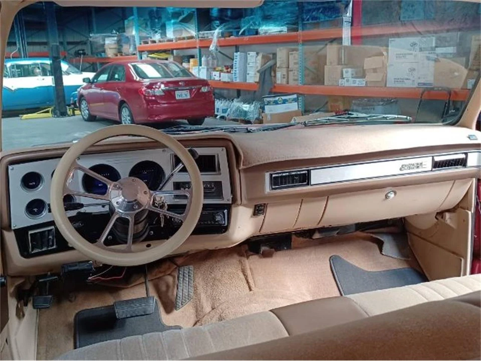 1983 GMC C/K 3rd Gen - Image 7 of 21