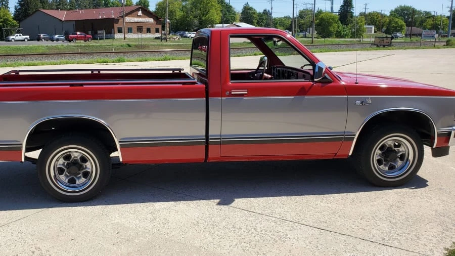 1983 GMC S-15/Sonoma - Image 9 of 10
