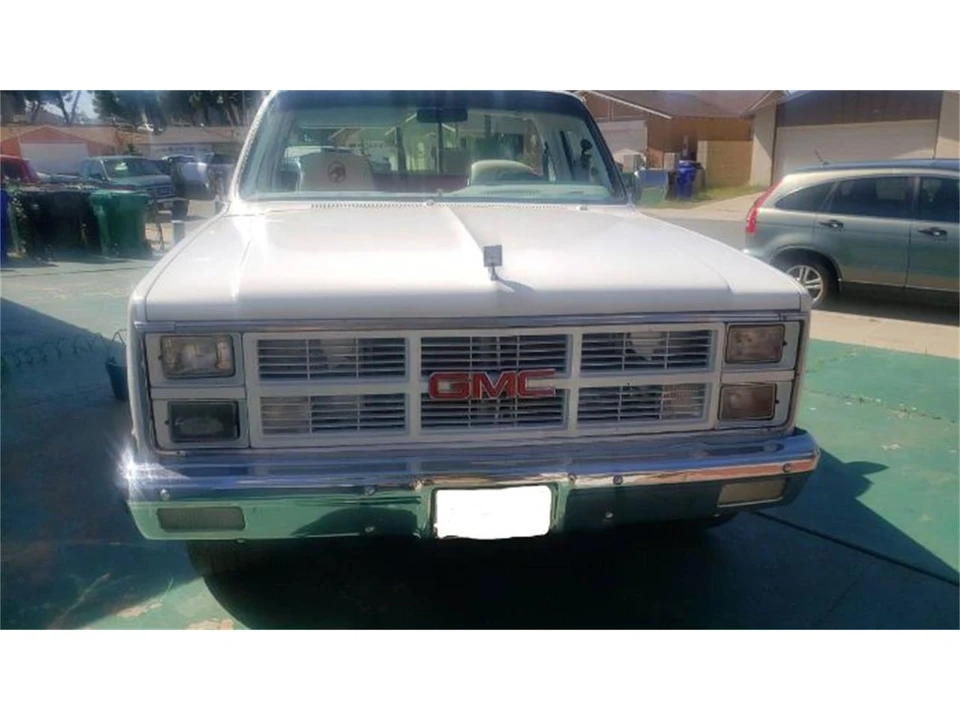 1983 GMC C/K 3rd Gen - Image 2 of 11