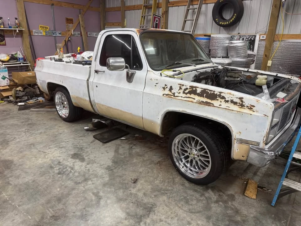 1983 GMC C/K 3rd Gen - Image 3 of 8