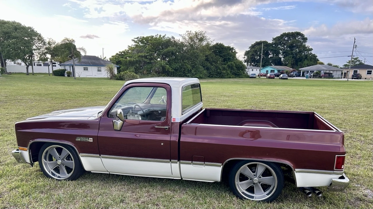 1983 GMC C/K 3rd Gen - Image 3 of 15