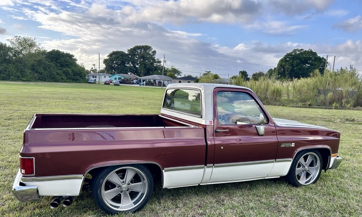 1983 GMC C/K 3rd Gen - Image 5 of 15