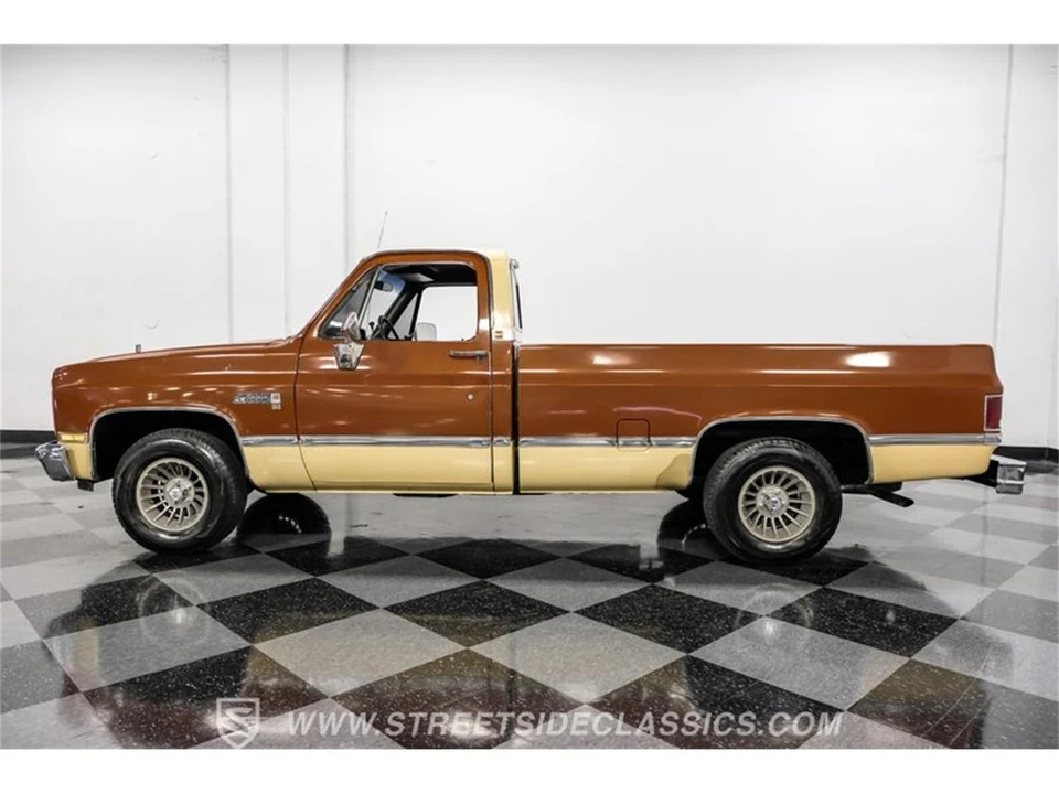 1983 GMC Sierra - Image 2 of 31