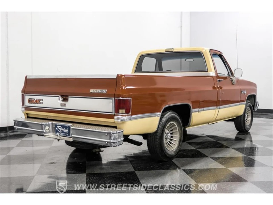 1983 GMC Sierra - Image 24 of 31