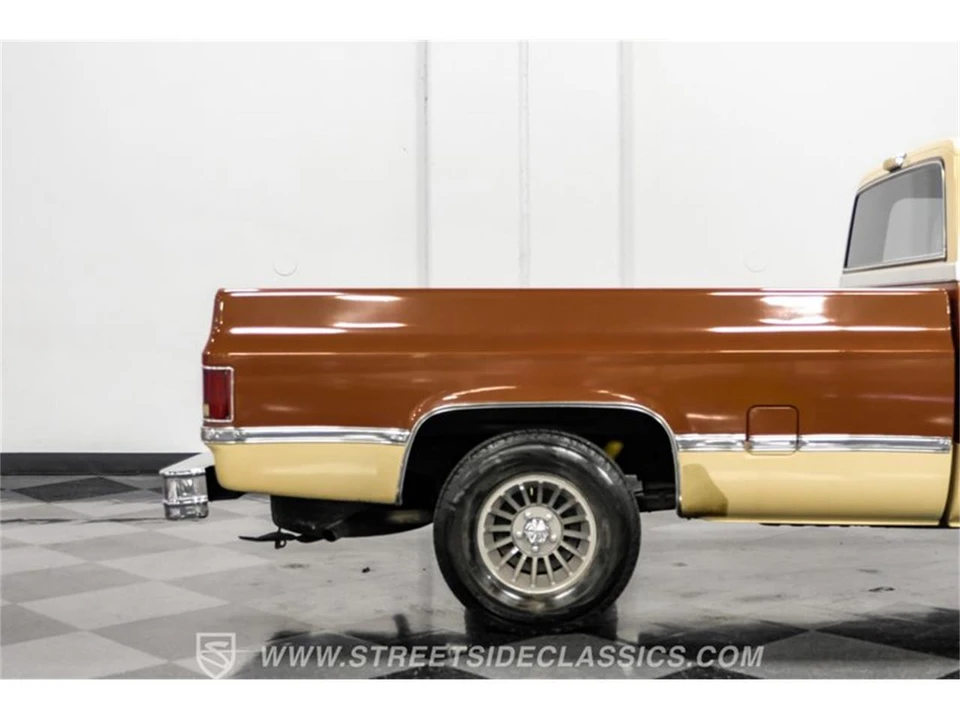 1983 GMC Sierra - Image 28 of 31