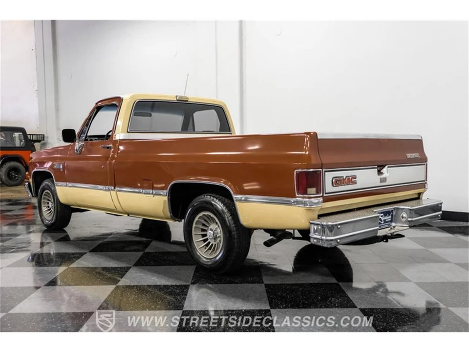 1983 GMC Sierra - Image 7 of 31