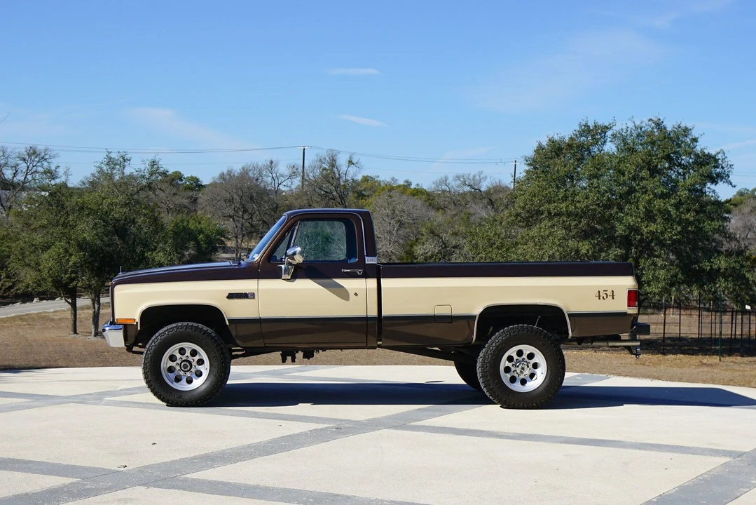 1983 GMC Sierra 1st Gen - Image 5 of 21