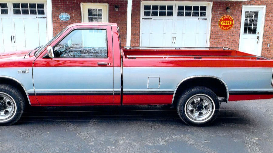 1983 GMC C/K 3rd Gen - Image 6 of 9
