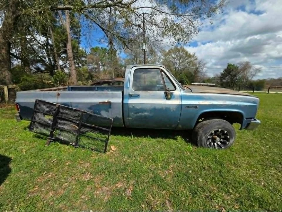 1983 GMC C/K 3rd Gen - Image 4 of 18
