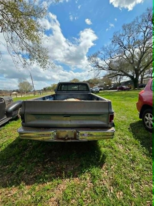 1983 GMC C/K 3rd Gen - Image 5 of 18