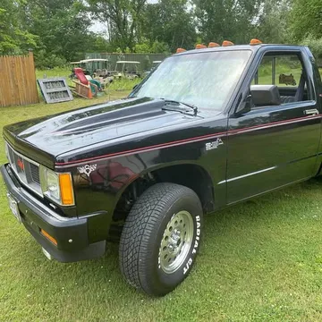 1983 GMC S-15