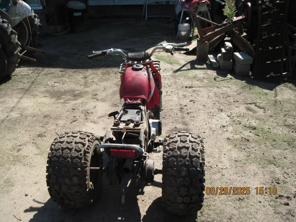 1983 Honda Motorcycles - Image 4 of 10