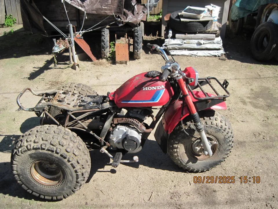 1983 Honda Motorcycles - Image 3 of 10