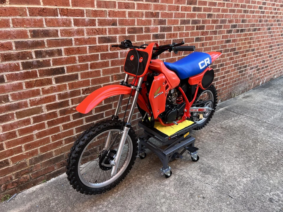 1983 Honda CR - Image 2 of 31