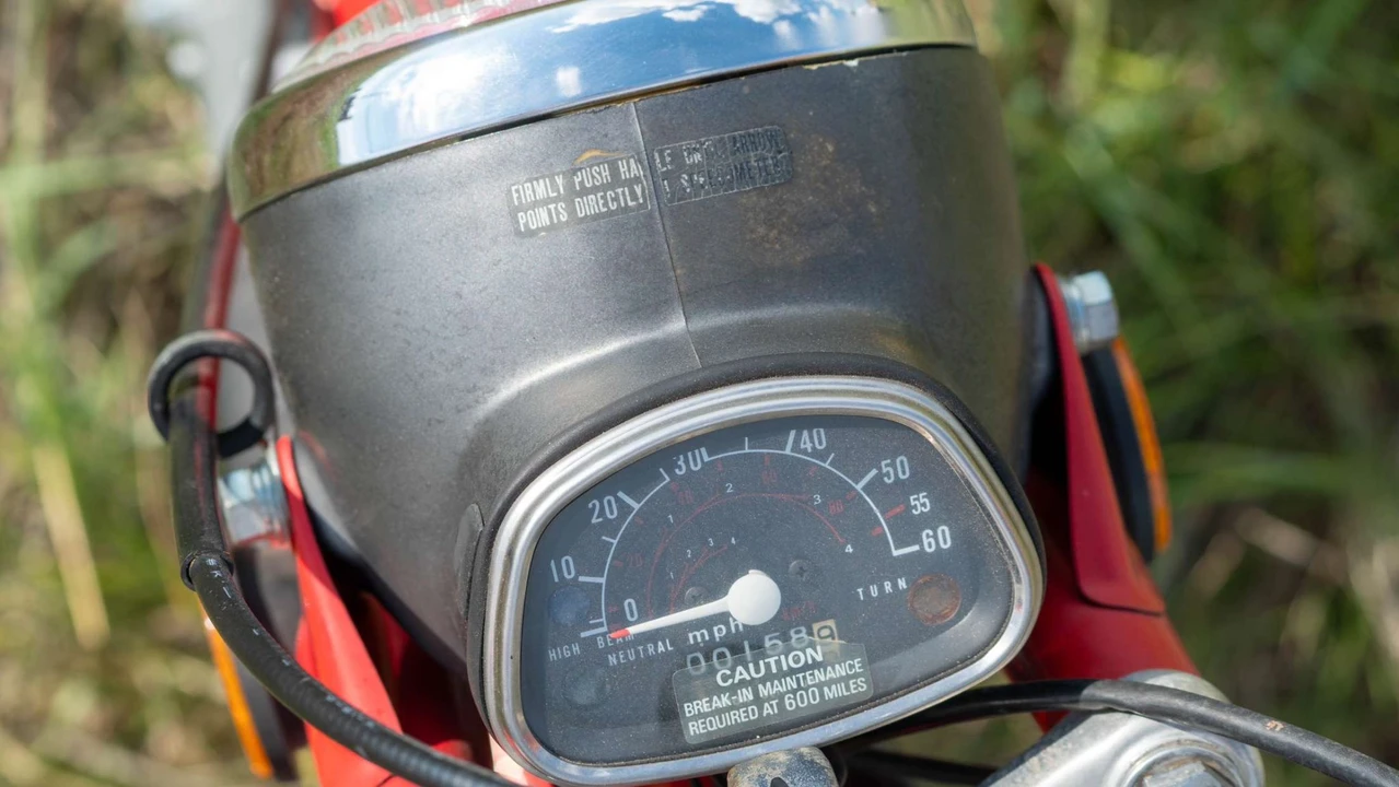 1983 Honda CT110 - Image 25 of 31