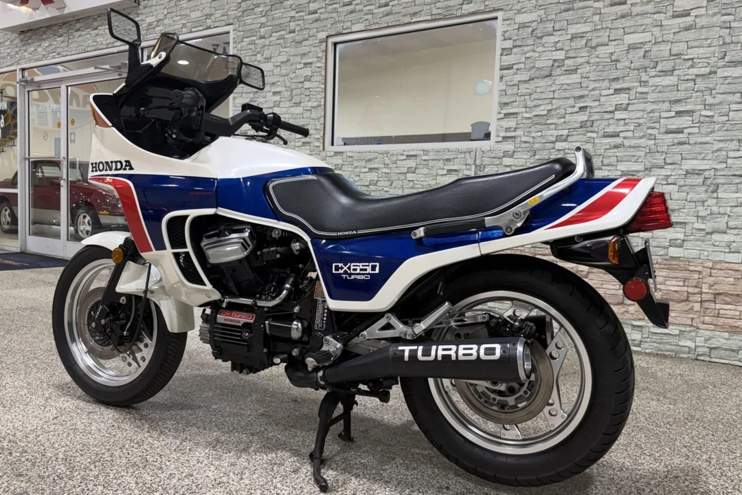 1983 Honda CX - Image 2 of 7