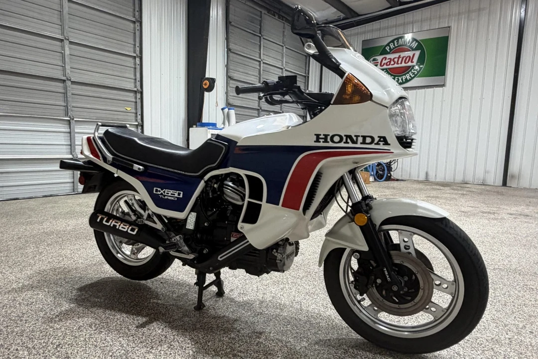 1983 Honda CX - Image 3 of 7
