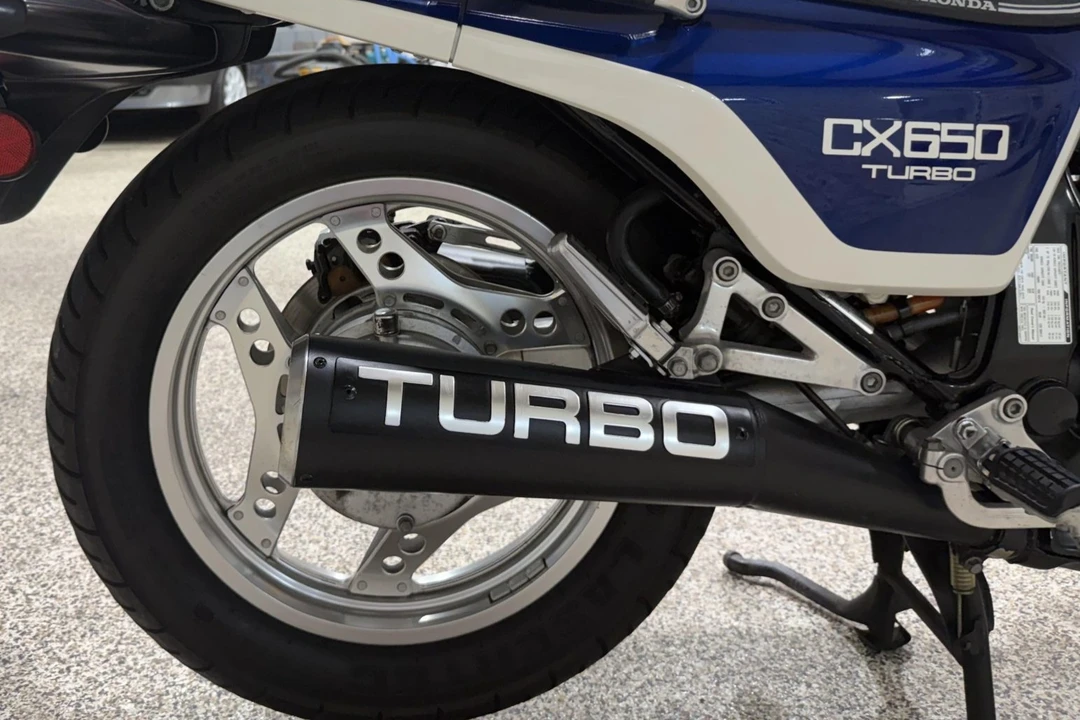 1983 Honda CX - Image 6 of 7