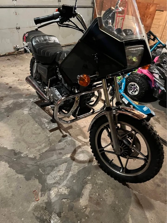 1983 Honda CB750 & CB750A - Image 2 of 4