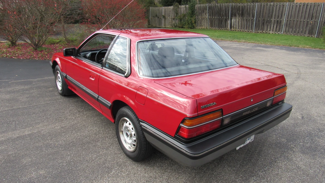 1983 Honda Prelude 2nd Gen - Image 23 of 31