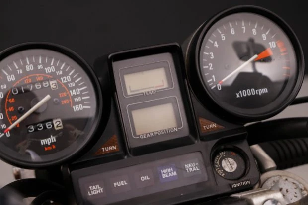 1983 Honda Magna - Image 4 of 6