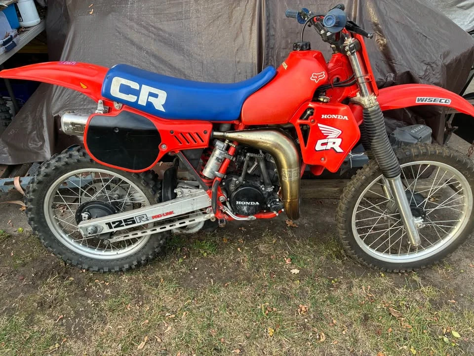 1983 Honda CR - Image 2 of 12